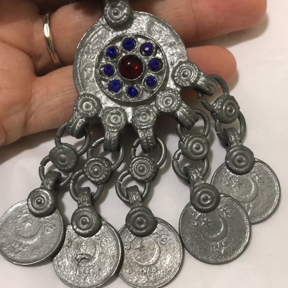 Ethnic necklace - Picture 8 of 9